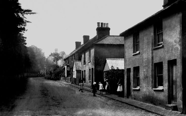 Broads Cottages - 1910