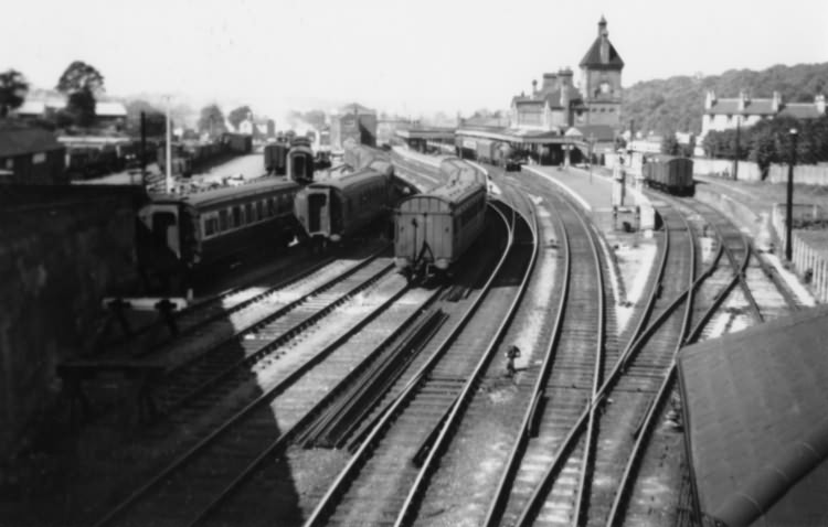 Brighton Station - 1950