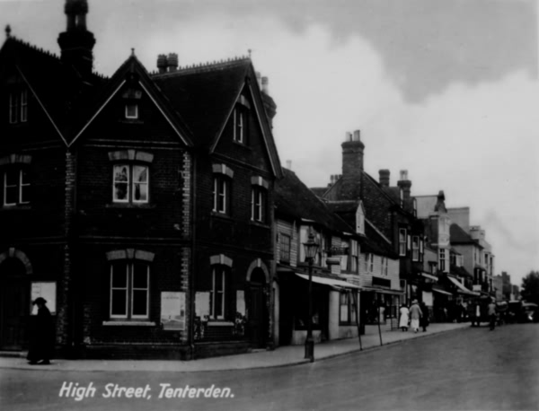 High Street - c 1935