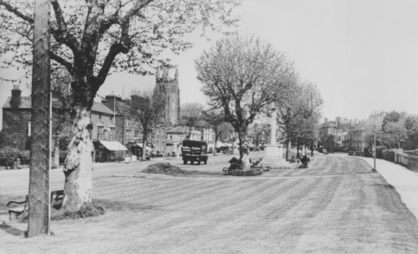 Town Green, Church and Memoriak - c 1950