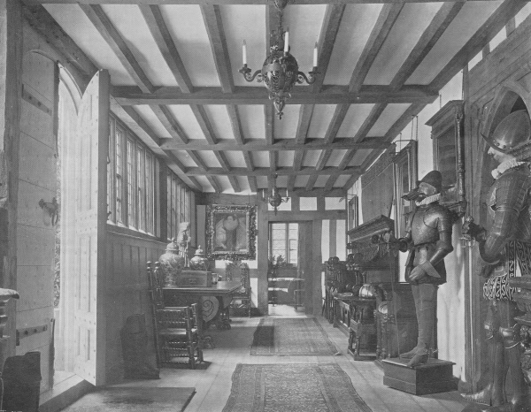 The Entry, Hever Castle - 1907