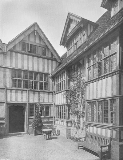The Timber-framed Courtyard, Hever Castle - 1907