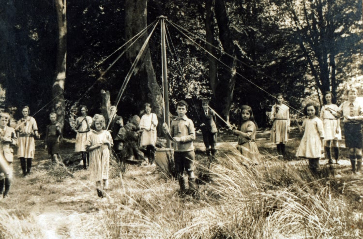 May Day at the Convent School, Colemans Hatch - c 1920