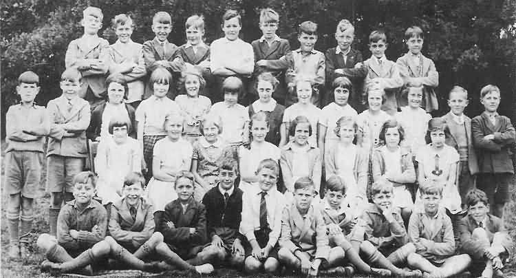 Fermor School - Class of 1938/9 - 1938