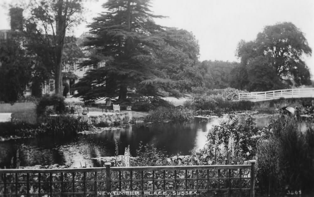 New Timber Place, Felcourt - 1920